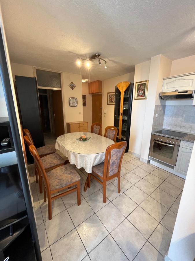 Apartamento Sunny Corner Split Exterior foto