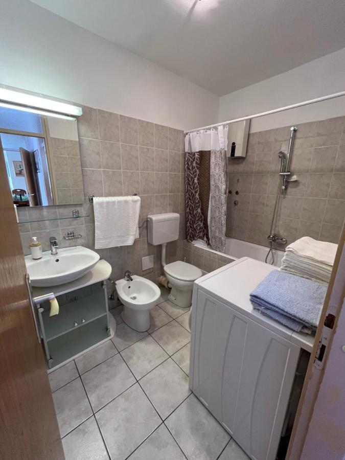 Apartamento Sunny Corner Split Exterior foto